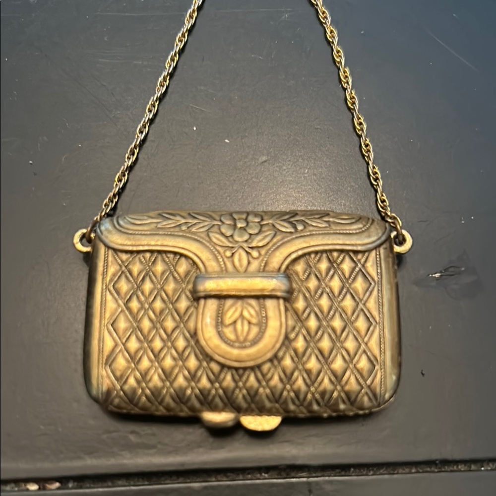 Luxurious Gold Quilted Clutch with Chain Strap